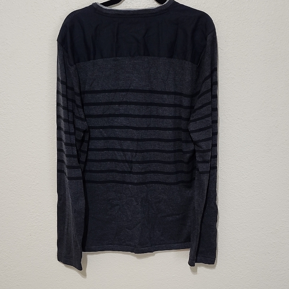Buffalo David Bitton Black and Gray Long Sleeve Tee - Picture 8 of 11